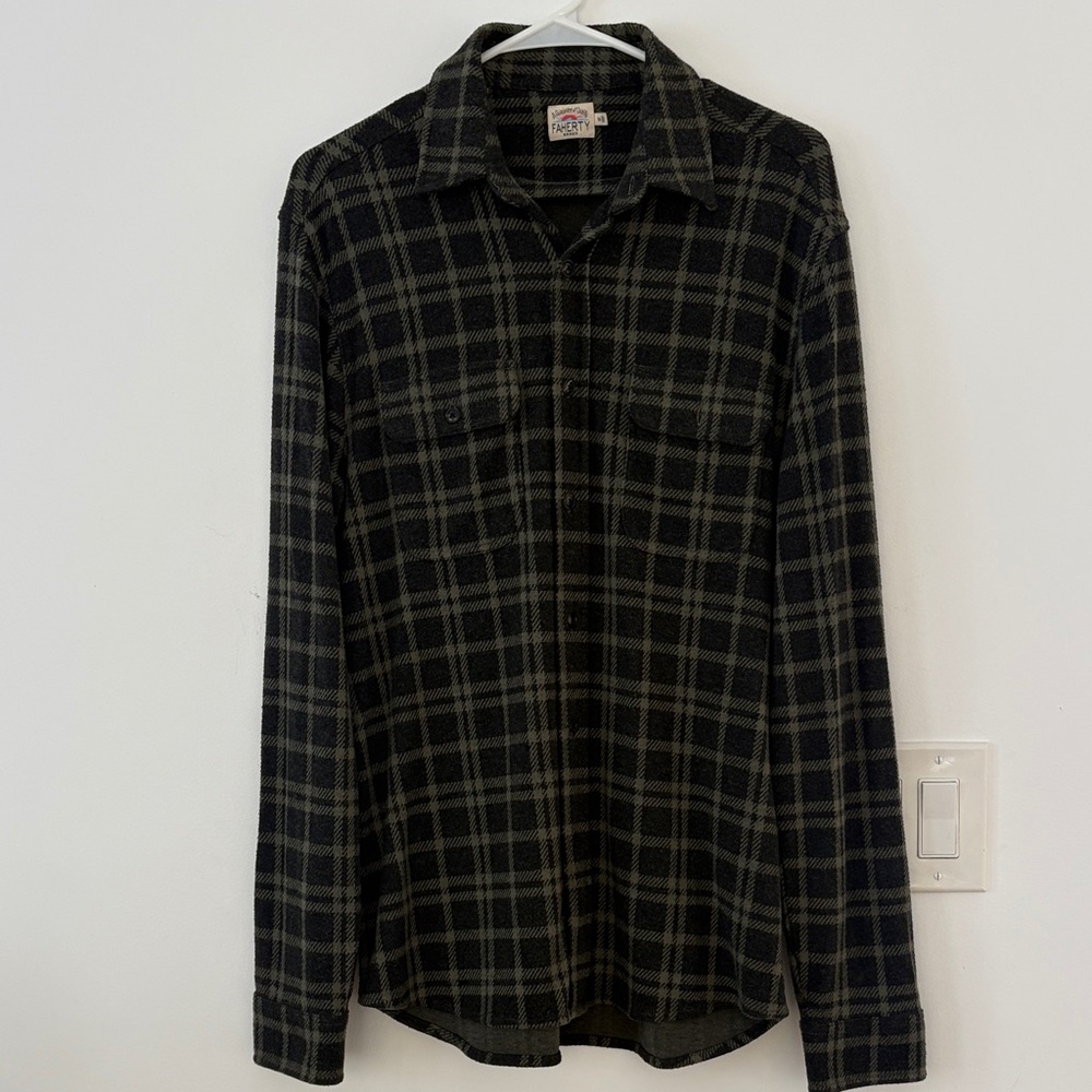 Faherty Dark Brown/Dark Green Plaid Button Down Shirt
